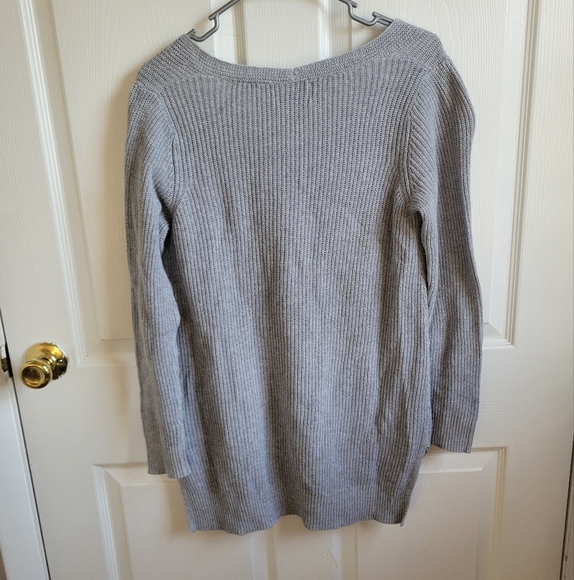 Old Navy Gray Women's Sweater - Picture 4 of 4
